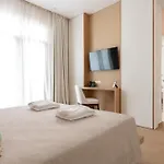 Hotel The 12th 3*