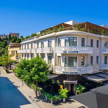 The 12th Hotel 3*