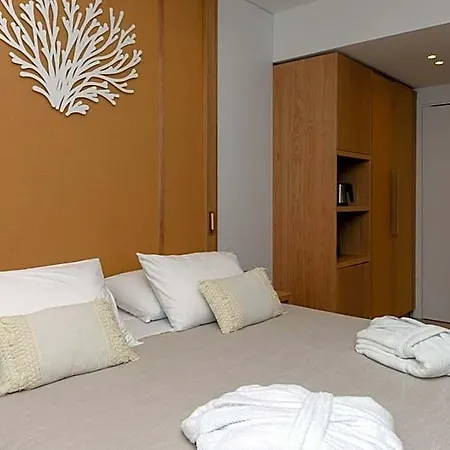 The 12th Hotel 3*