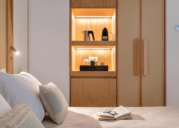 The 12th Rhodes City