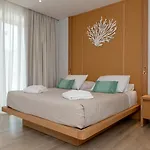 Hotel The 12th Rhodes City