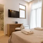 Hotel The 12th
